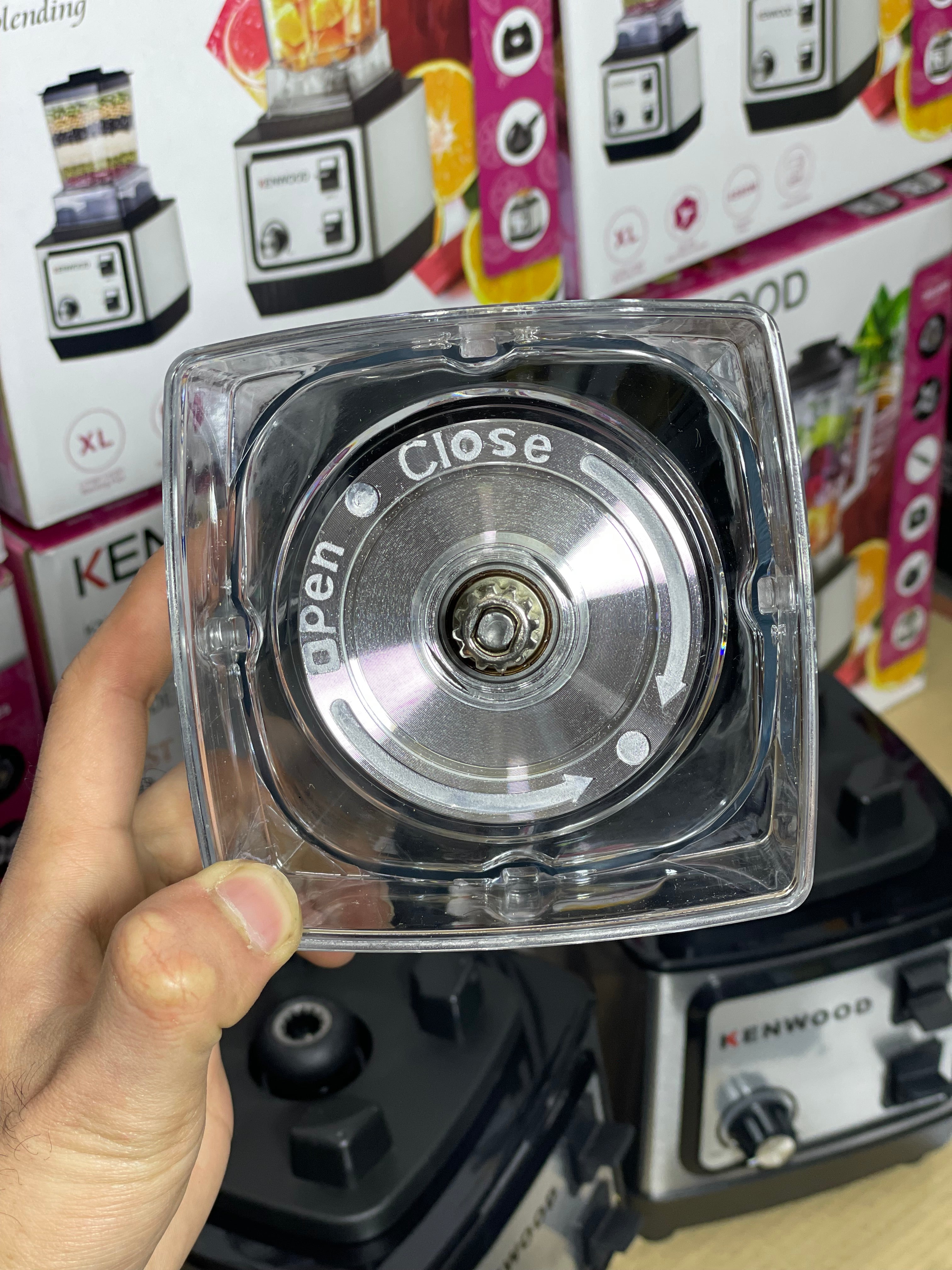 Kenwood 2-in-1 Blender & Grinder – 9000RPM High-Speed Motor