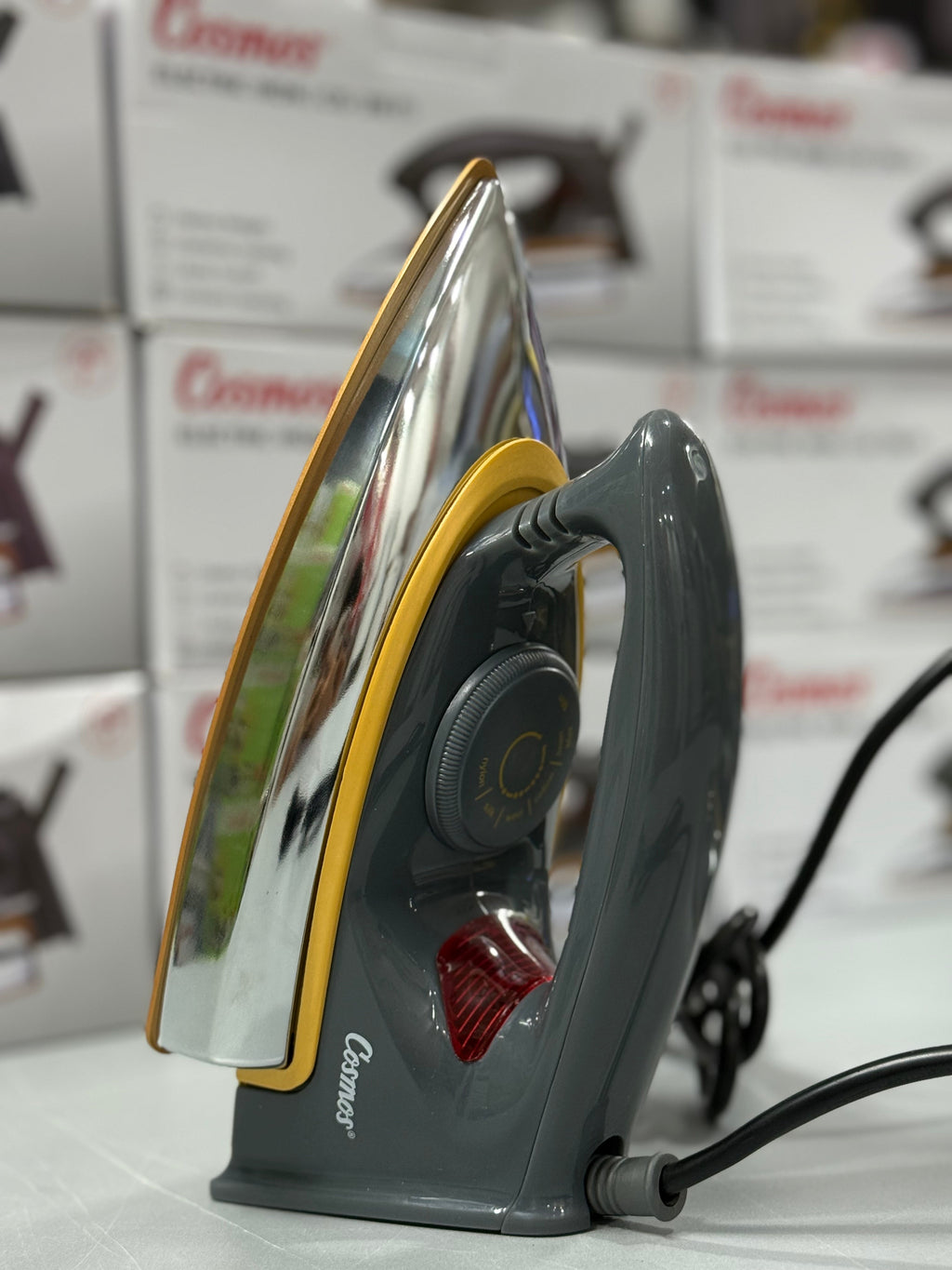 Cosmos Premium Non-Stick Dry Iron