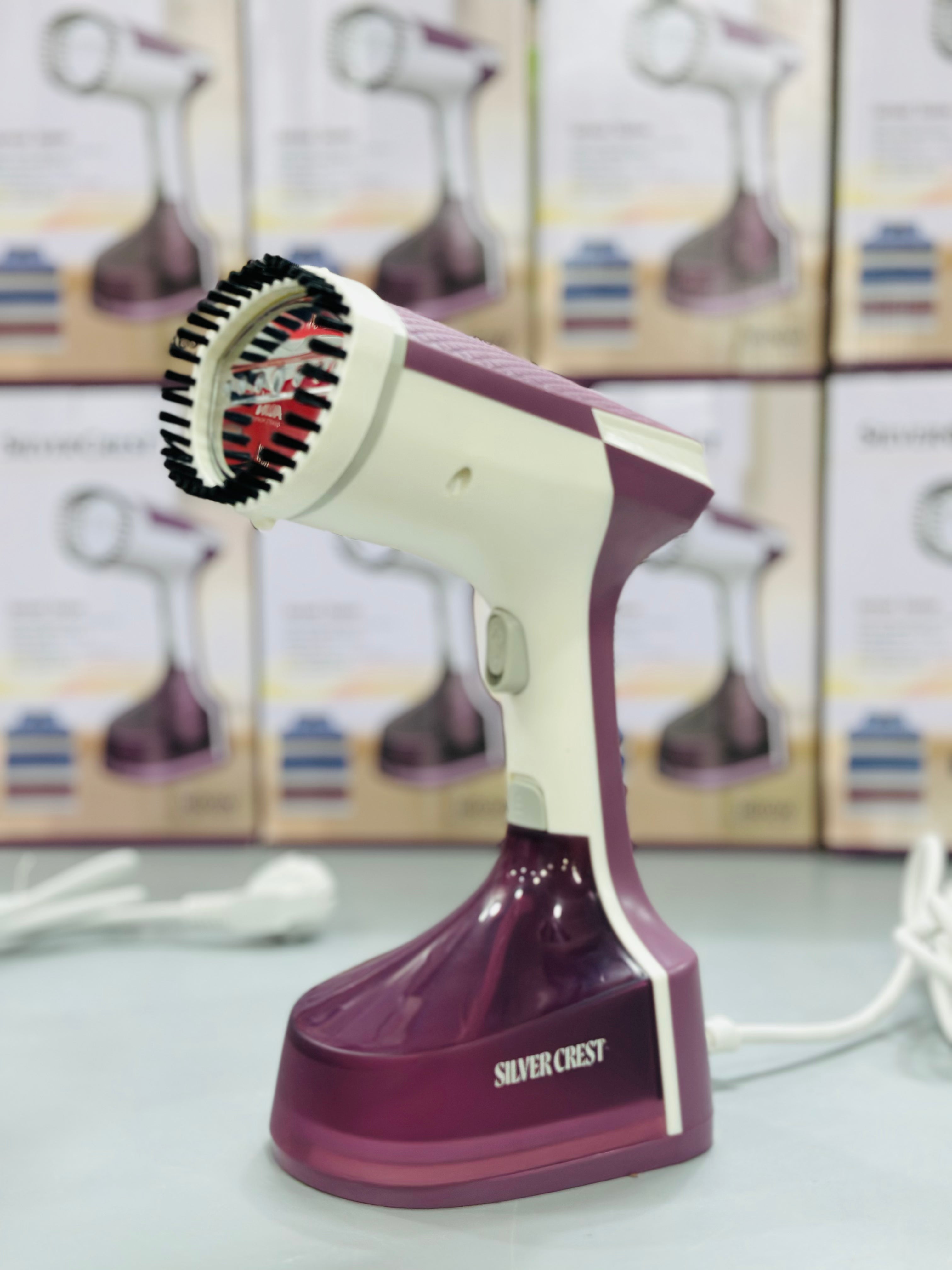 Portable Vertical Steam Iron – Cleans and Disinfects 1600 watts