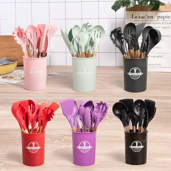 12 Piece Silicon Spoon Set